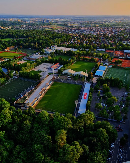 再至旅遊業 再至旅遊業